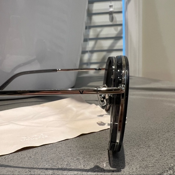 Gentle Monster Ollie G1 grey sunglasses UNISEX - Picture 8 of 15